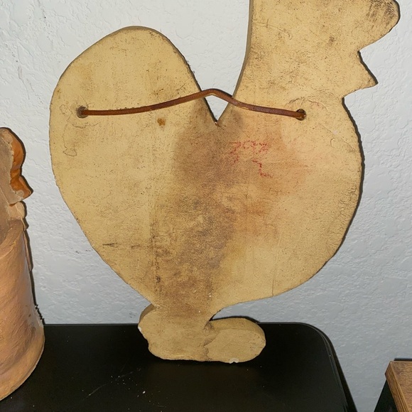 Vintage Stoneware Folk Art Rustic 11 1/2”Hanging Rooster and 7”Utensil Holder - Picture 10 of 14
